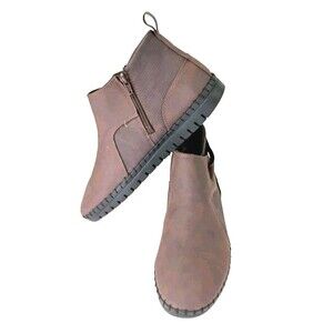 Easy Spirit Chelsea Boots Size 11M Taupe Rubber Soles Inner Zip Slip On NWOB